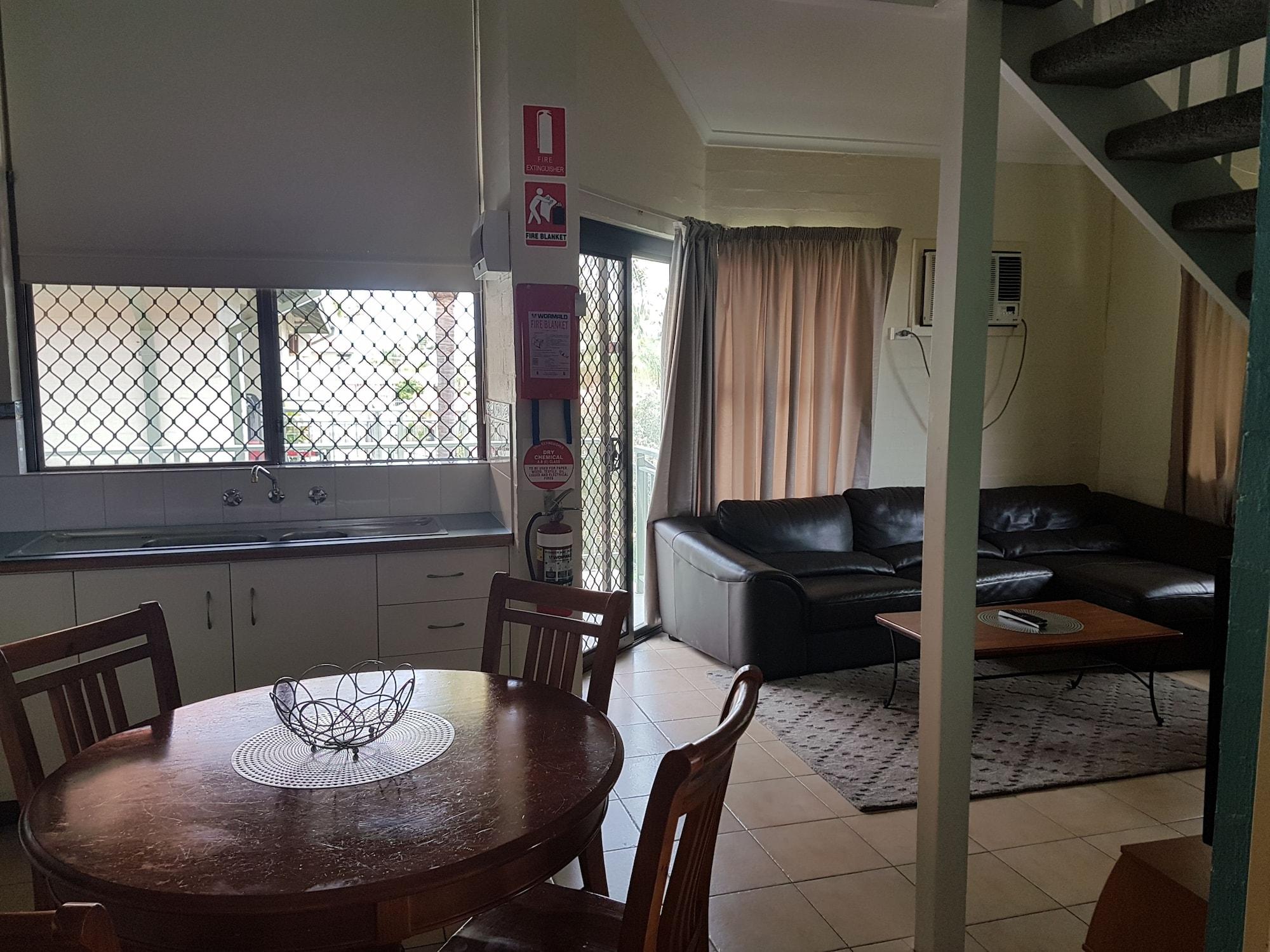 Mandurah Family Resort Екстериор снимка